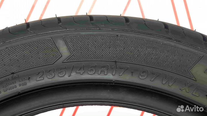 Arivo Ultra ARZ4 235/45 R17 97W