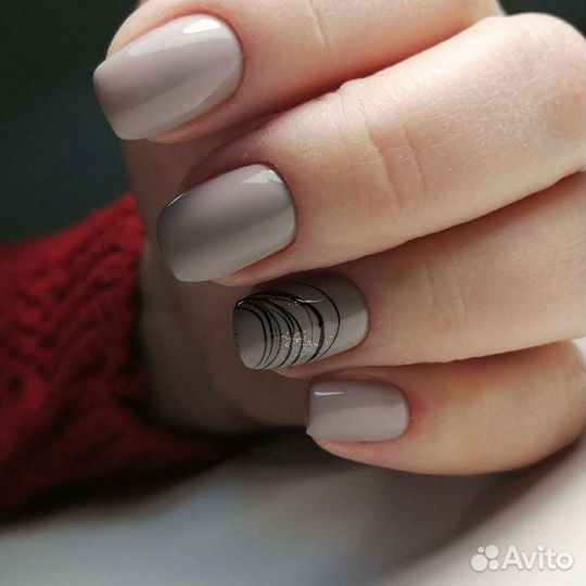 Маникюр, педикюр, наращивание ногтей