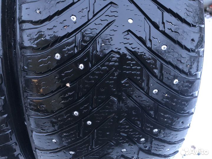 Nokian Tyres Hakkapeliitta 8 255/45 R19