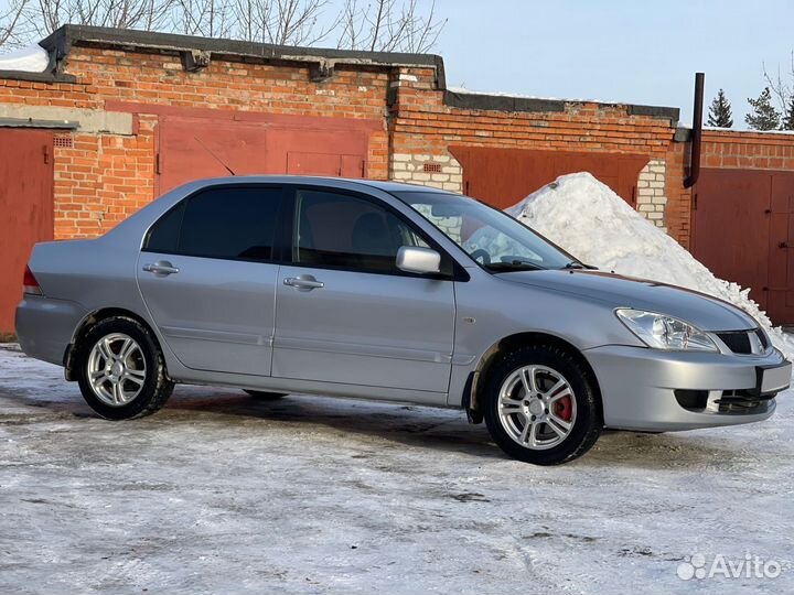 Mitsubishi Lancer 1.6 МТ, 2007, 330 000 км