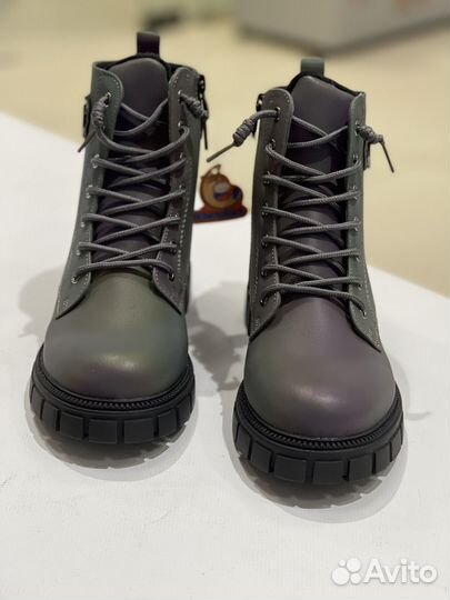Ботинки демисезонные для девочки р 36