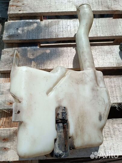 Бачок омывателя