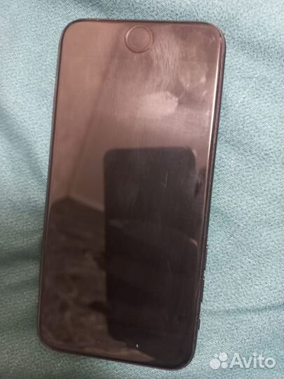 iPhone SE (2020), 64 ГБ