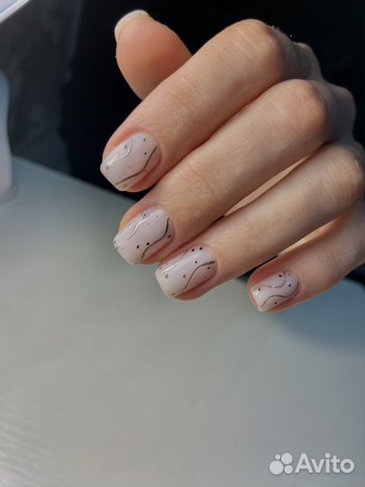 Маникюр на дому