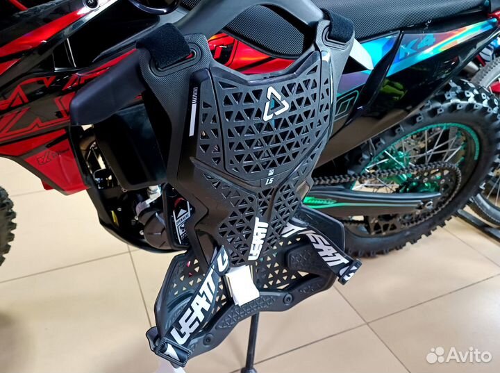 Защита панцирь leatt Chest Protector 1.5