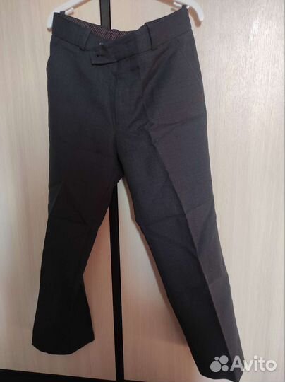 Костюм брючный школьный