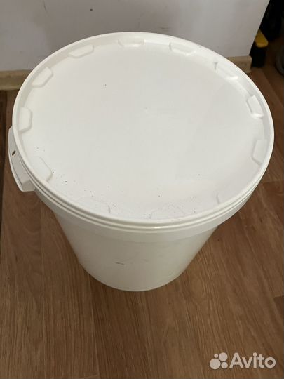 Ведро с крышкой 32 литра