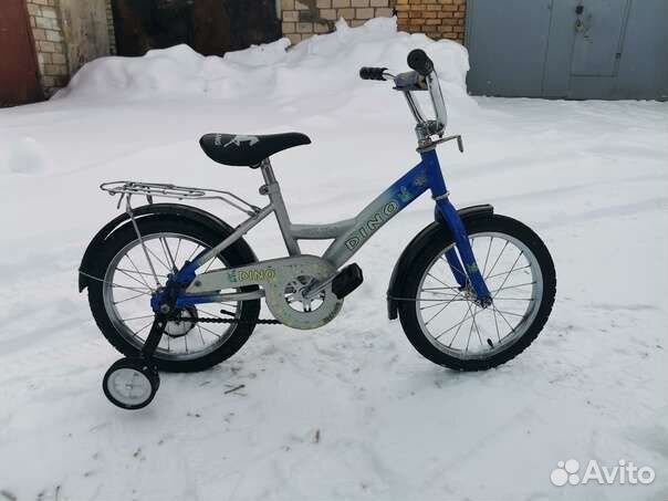 Детский велосипед четырехколесный