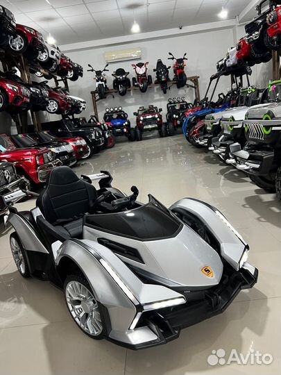 Детский электромобиль