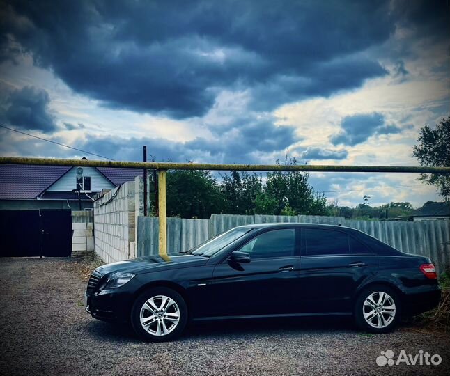 Mercedes-Benz E-класс 1.8 AT, 2010, 180 000 км