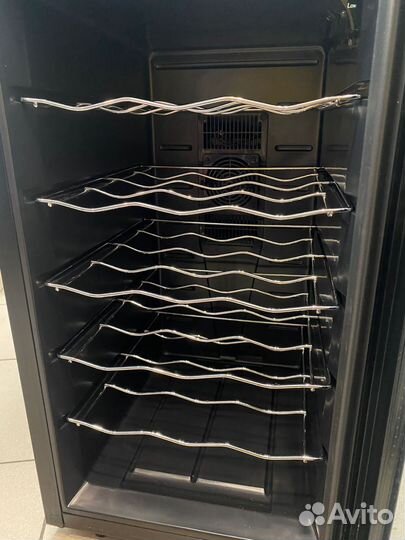 Шкаф холодильный для вина gastrorag бу