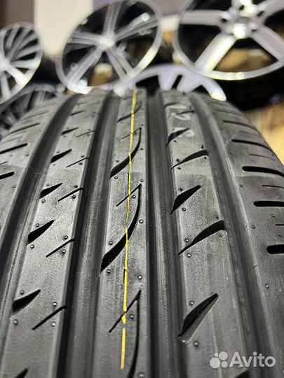 Roadstone Eurovis Sport 04 185/60 R14 82H