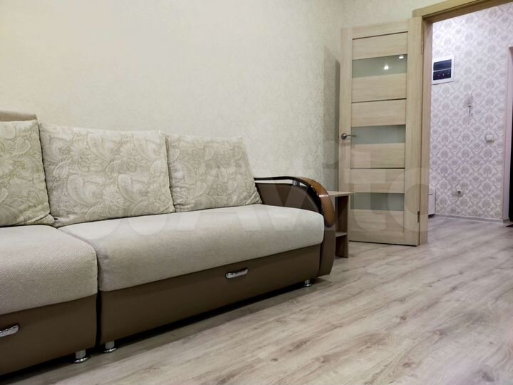 2-к. квартира, 74 м², 4/16 эт.