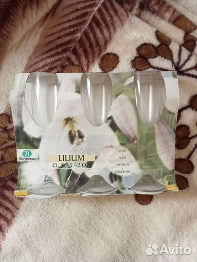 Новые бокалы для шампанского, виски, водки и др