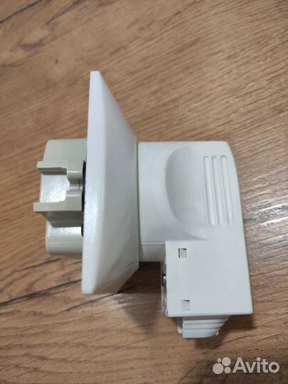 Розетка и вилка для плиты Legrand