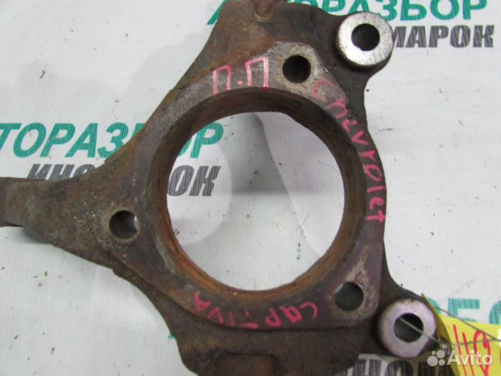 Кулак поворотный передний правый для Chevrolet Cap