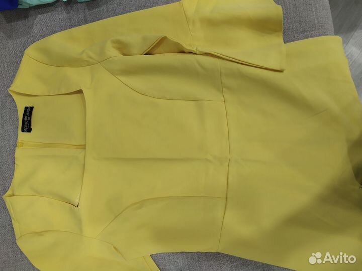 Пакет женской одежды 42 размера