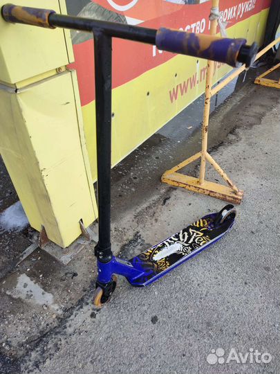 Трюковой самокат