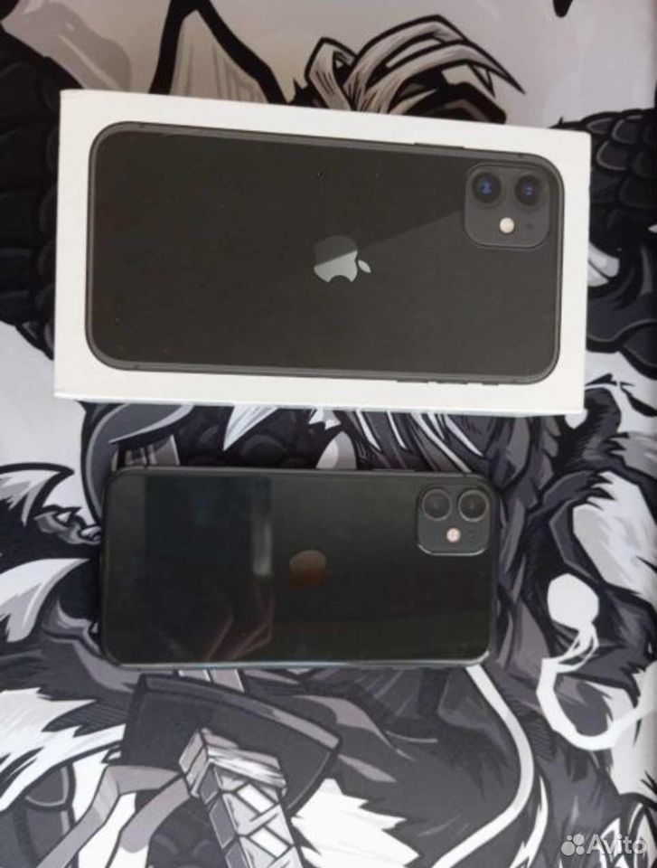 iPhone 11, 64 ГБ