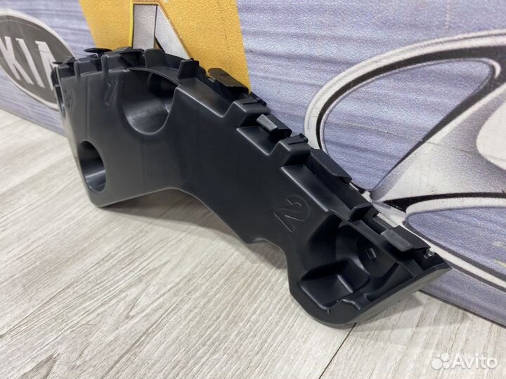 Кронштейн крепление бампера Renault duster Лев