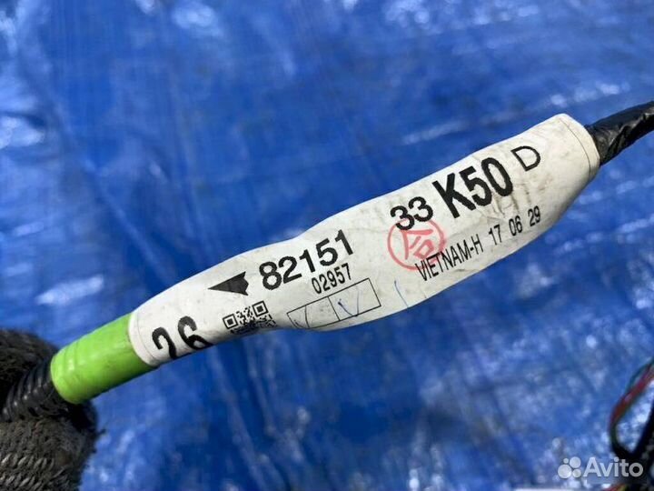 Проводка двери передняя правая Toyota Camry axvh70