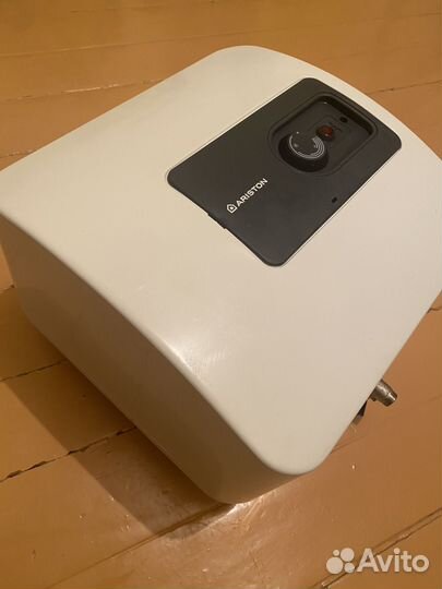 Водонагреватель накопительный ariston sg 15 or