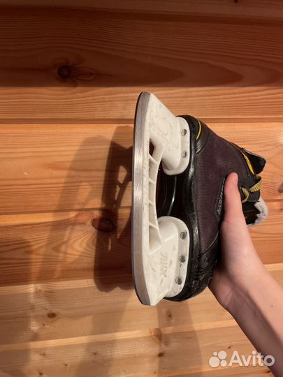 Коньки bauer 140 supreme jr