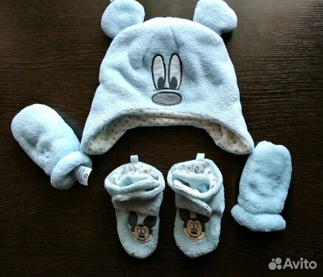 Шапочка, пинетки, рукавички