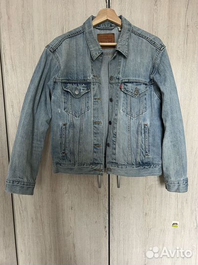 Джинсовая куртка Levi's
