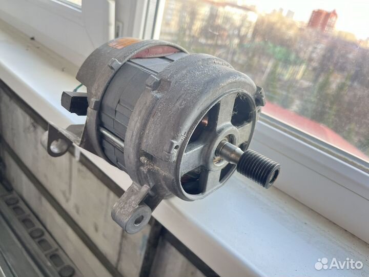 Двигатель от стиральной машины candy