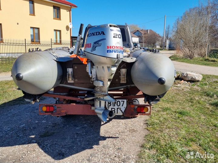 Лодка Адмирал 410