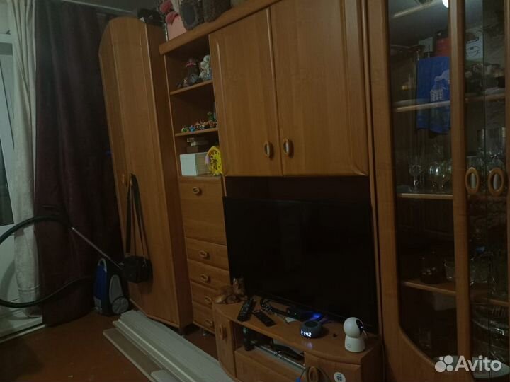 Стенка в гостиную бу