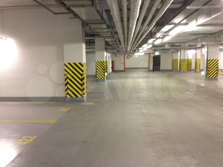 Машиноместо, 13 м²