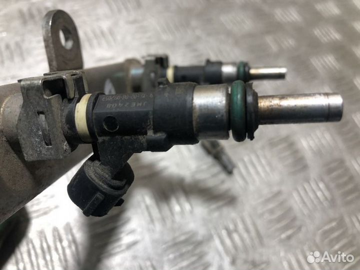 Форсунка двигателя Mitsubishi Lancer 10