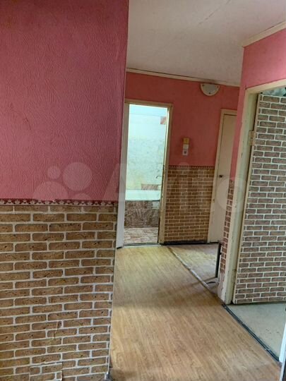 3-к. квартира, 61 м², 1/5 эт.