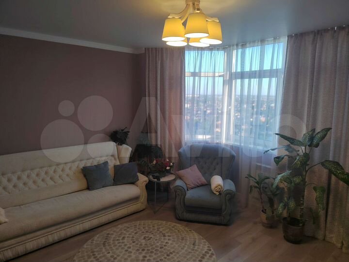 Квартира-студия, 38 м², 14/17 эт.