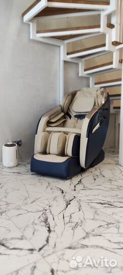 Массажное кресло rovos 657