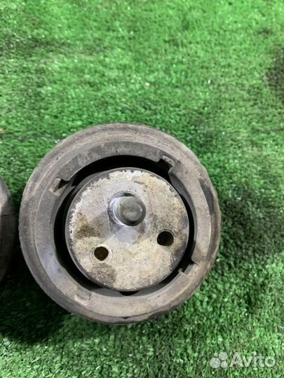 Подушка двигателя Bmw 5 E39 M54B25 2002