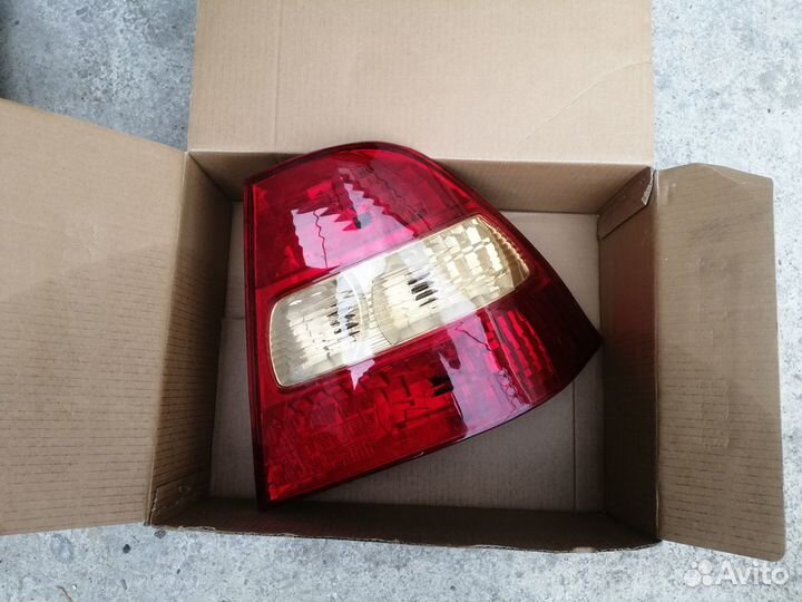Фонарь Toyota Corolla, правый, depo, новый