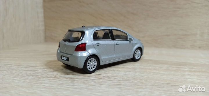 Масштабная модель Mercedes 1/43 burago