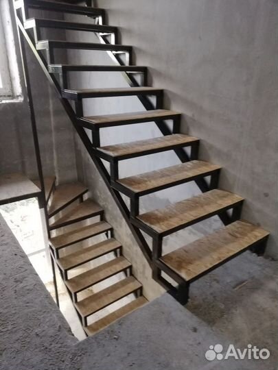 Изготовление металлических лестниц
