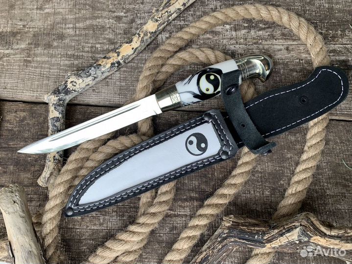 Жиганская финка Рысь из кованой стали х12мф