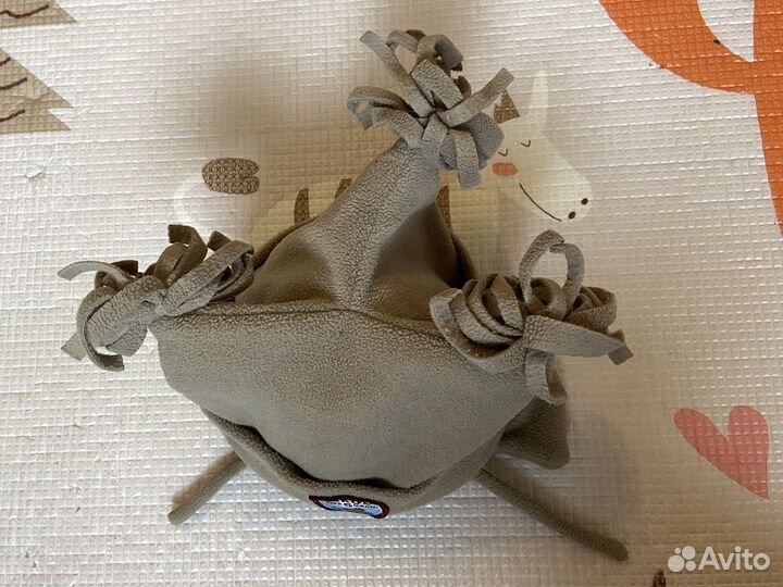 Флисовая шапка 48 см с ушами и завязками