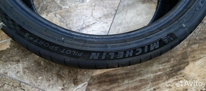 Michelin Pilot Sport PS4 SUV 265/35 R21 101Y