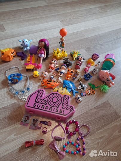 Разные игрушки, шкатулка lol