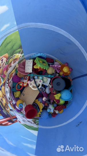 Корзина игрушек