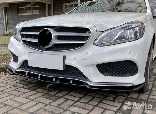 Губа переднего бампера Mercedes W212 4D AMG