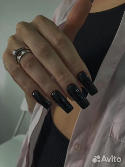 Маникюр(педикюр)