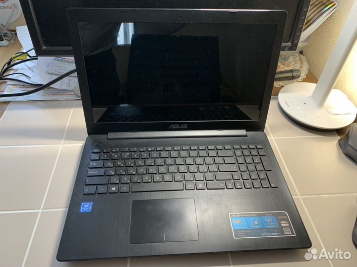 Ноутбук Asus F553S 4Core/SSD 256Gb/8Gb/dvdrw/Win10