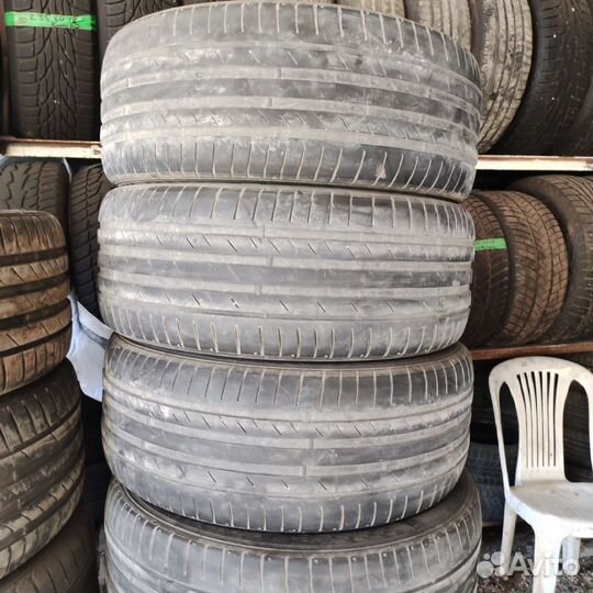 Kumho Ecsta PS71 235/50 R18
